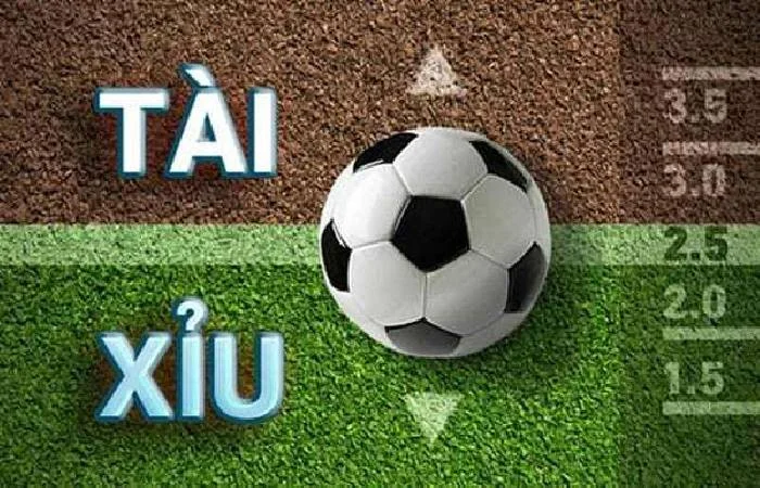 Quả bóng đá trên sân cỏ giữa hai chữ Tài và Xỉu, bên phải là thang số 1.5 đến 3.5